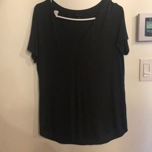 v-neck t-shirt